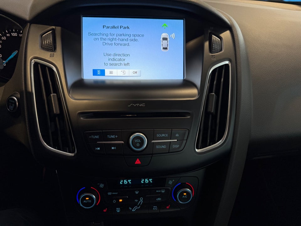 Ford Focus 1,5 TDCi 120 Titanium stc. 5d