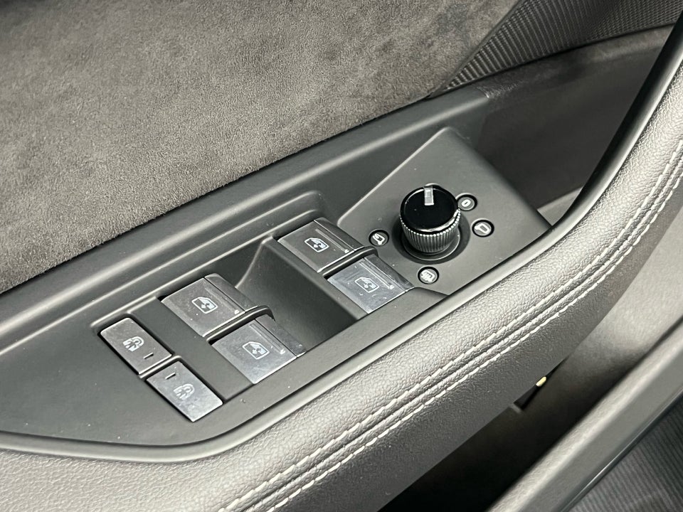 Audi e-tron 50 S-line Sportback quattro 5d
