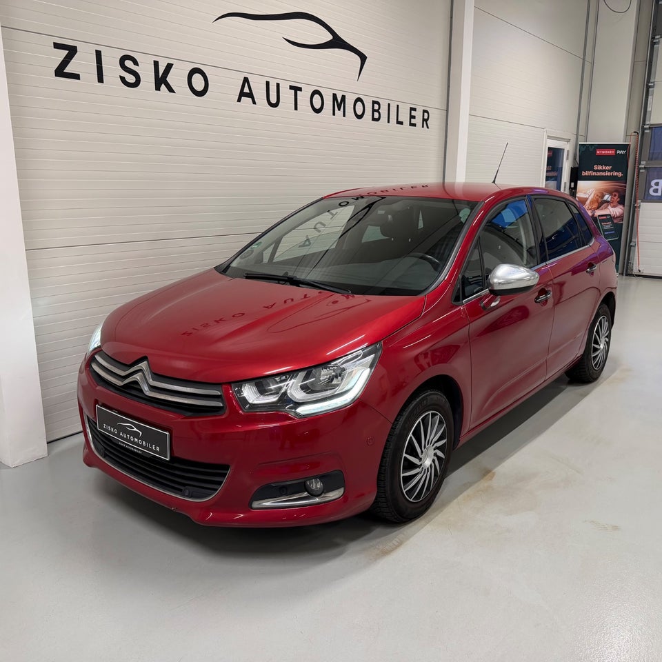 Citroën C4 1,6 e-HDi 115 Seduction 5d