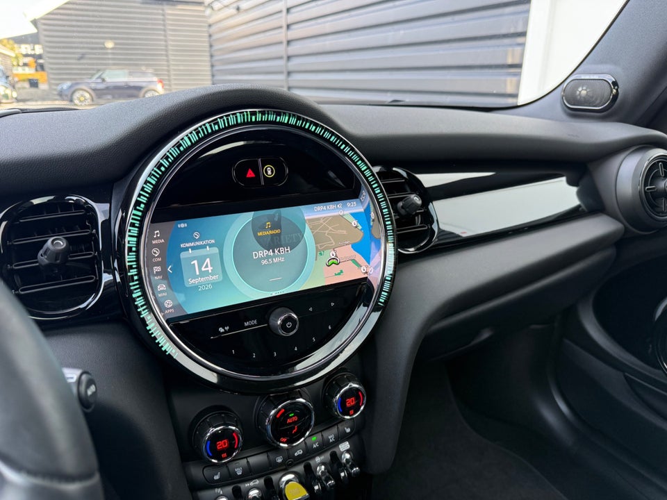 MINI Cooper SE Maximise 3d