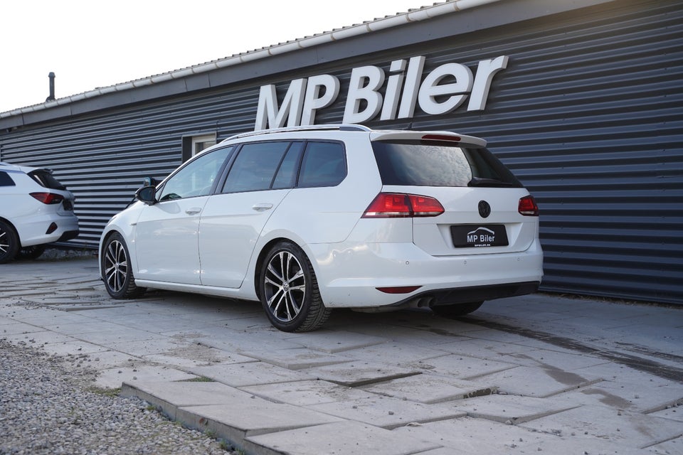 VW Golf VII 2,0 TDi 150 Lounge Variant DSG BMT 5d