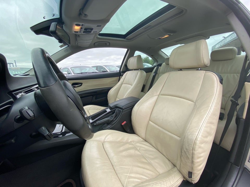 BMW 335i 3,0 Coupé Steptr. 2d