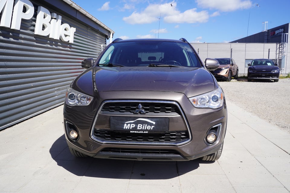 Mitsubishi ASX 1,6 Invite 5d
