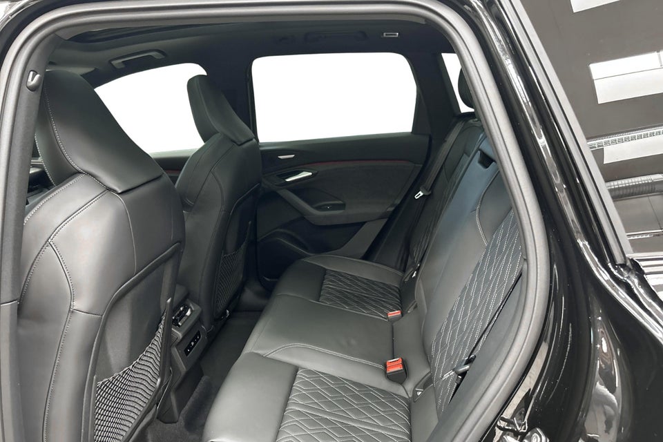 Audi Q6 e-tron S-line plus performance 5d