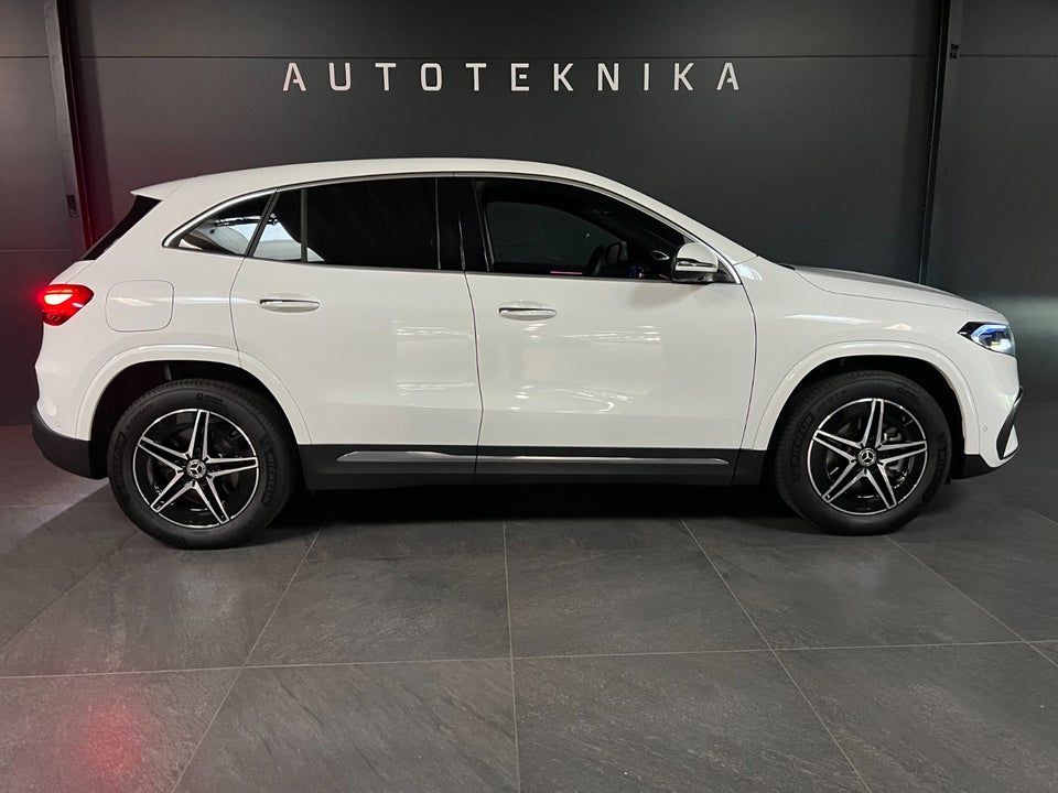 Mercedes EQA350 AMG Line Premium 4Matic 5d
