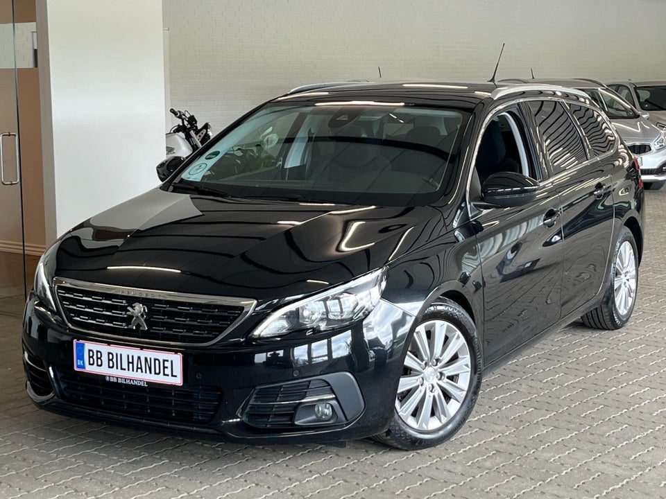 Peugeot 308 1,6 BlueHDi 120 Allure Sky SW 5d
