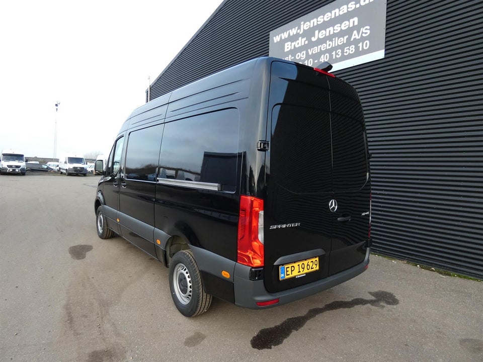 Mercedes Sprinter 317 2,0 CDi A2 Kassevogn PRO aut. RWD