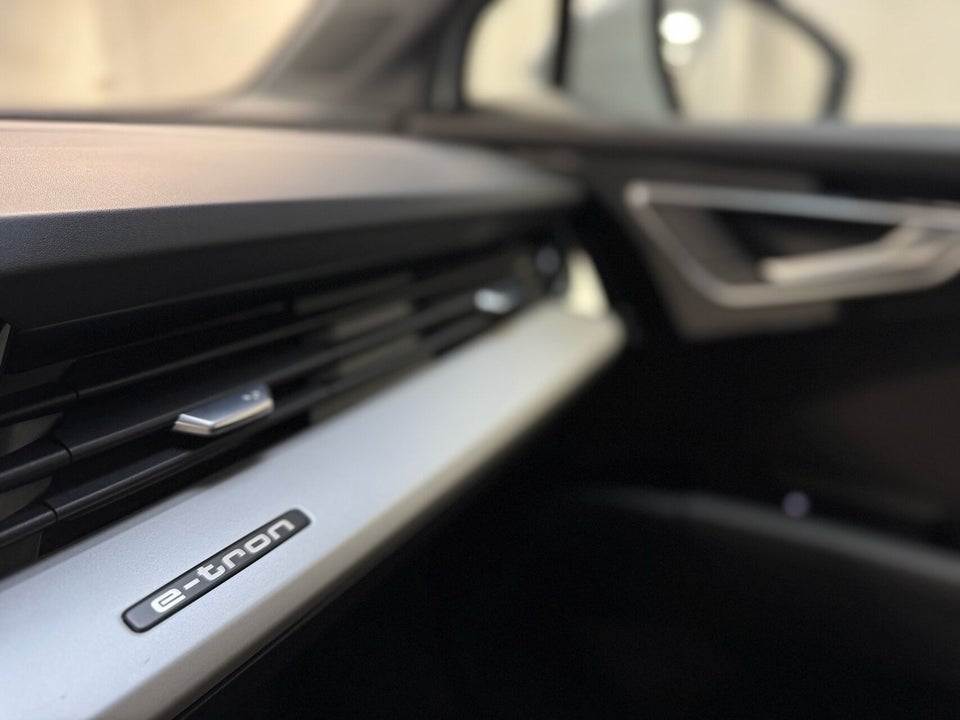 Audi Q4 e-tron 35  5d