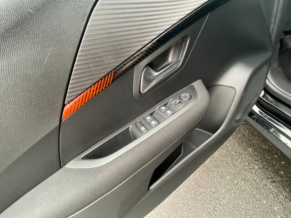 Peugeot 208 1,2 PureTech 75 Active 5d