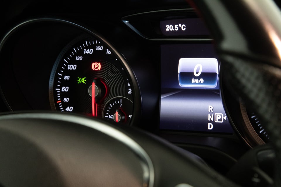 Mercedes CLA200 1,6 AMG Line Coupé aut. 4d