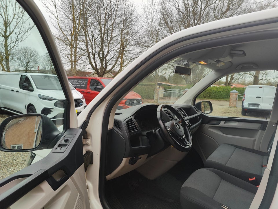 VW Transporter 2,0 TDi 150 Kassevogn DSG lang