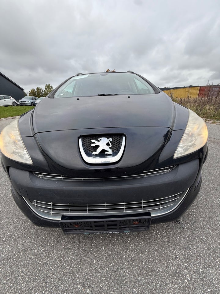 Peugeot 308 1,6 HDi 92 Comfort+ 5d