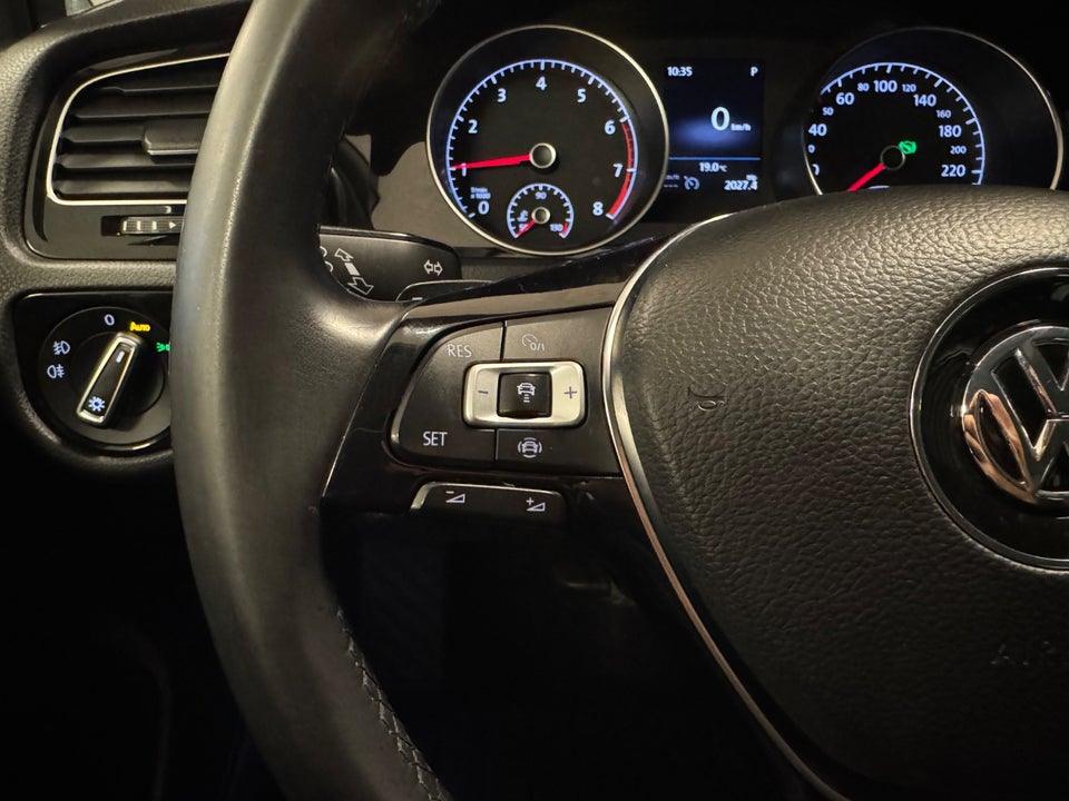 VW Golf VII 1,5 TSi 150 Highline DSG 5d