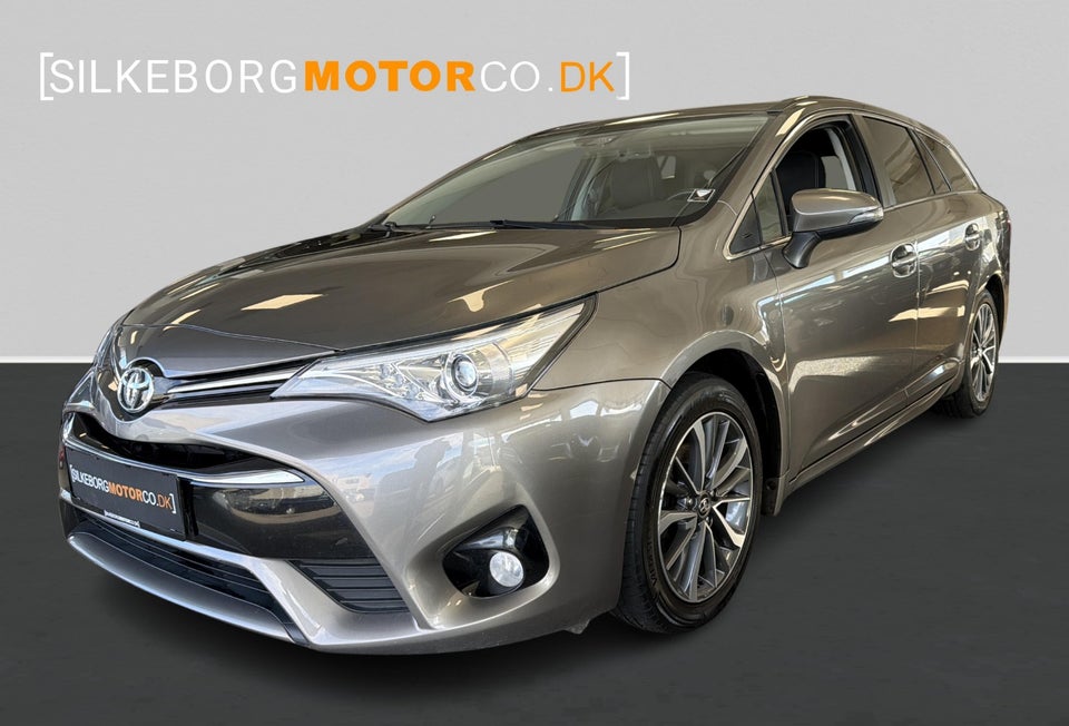 Toyota Avensis 1,8 VVT-i T2 Touring Sports 5d