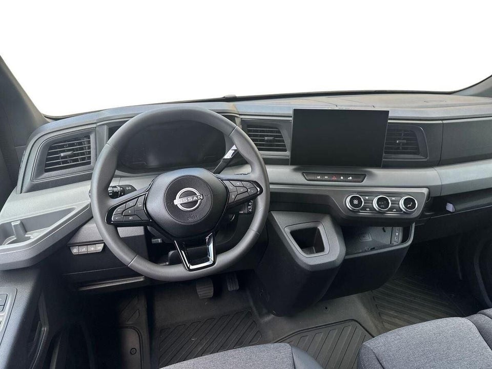 Nissan Interstar 87 L2H2 Tekna