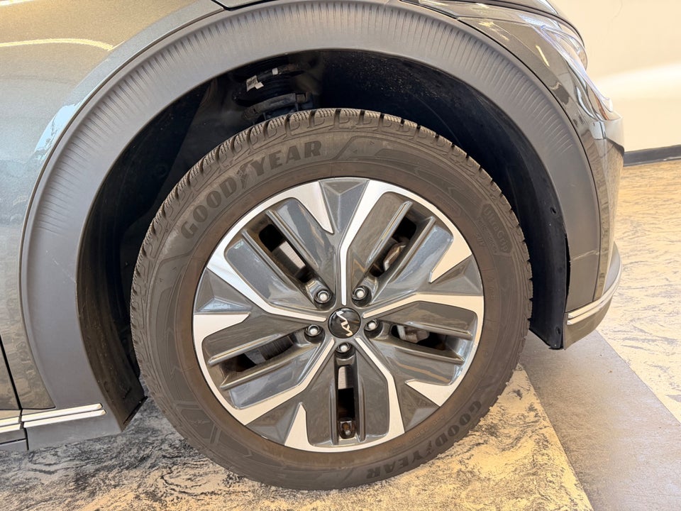 Kia EV6 77 Long Range 5d