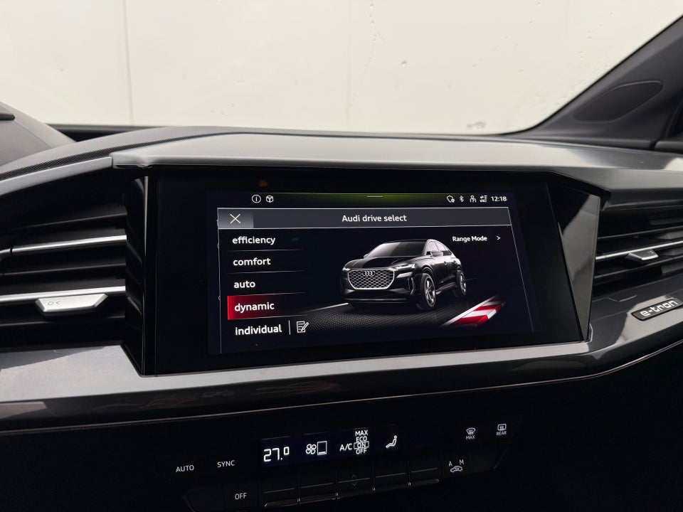 Audi Q4 e-tron 40 S-line Sportback 5d