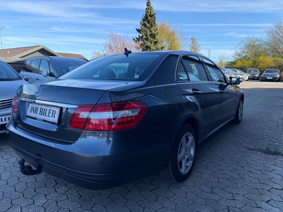 Mercedes E200 2,2 CDi aut. BE 4d