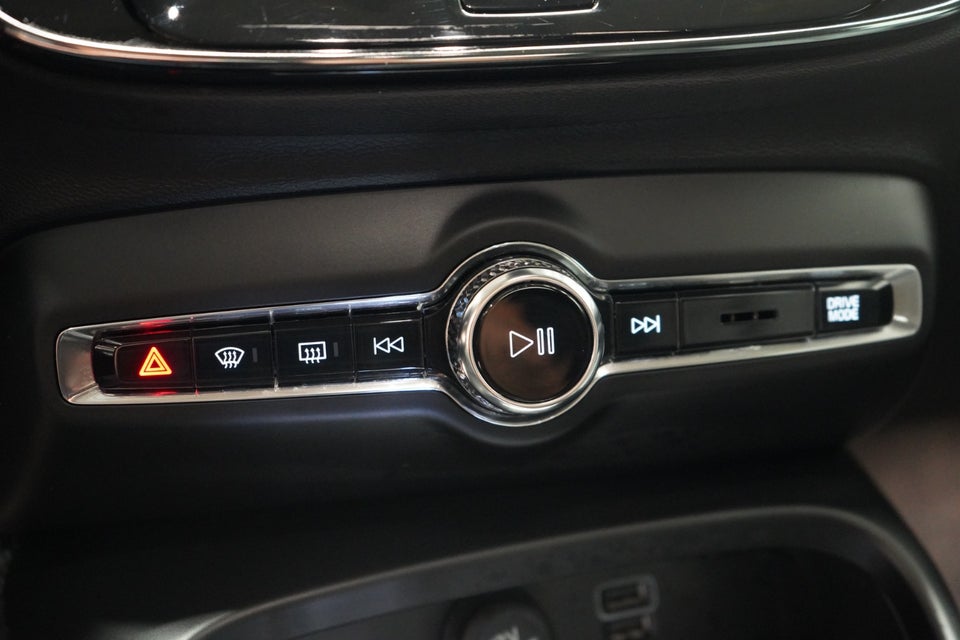 Volvo XC40 2,0 D3 150 Inscription aut. 5d