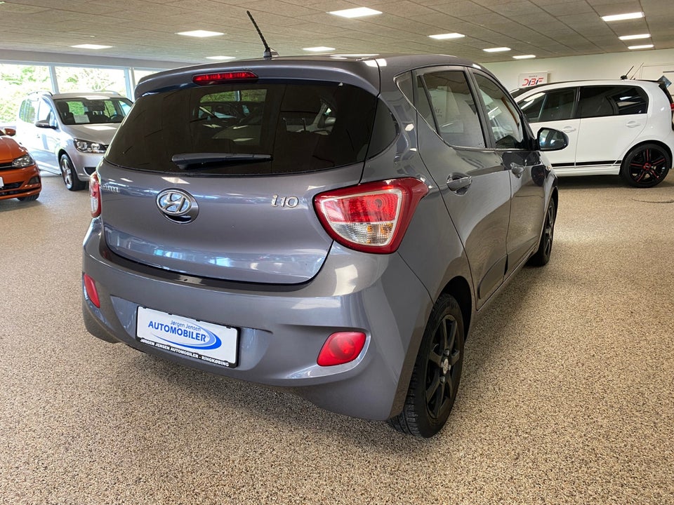 Hyundai i10 1,0 EM-Edition Eco 5d