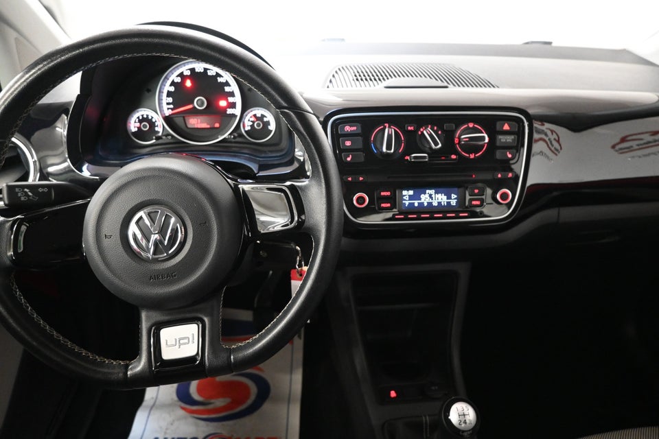 VW Up! 1,0 60 Cheer Up! BMT 5d