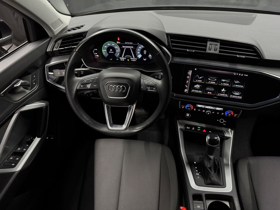 Audi Q3 45 TFSi e S-line plus S-tr. 5d