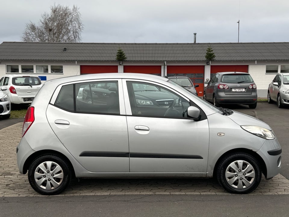 Hyundai i10 1,1 Comfort 5d