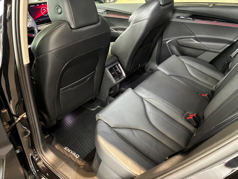 Skoda Enyaq 80 iV Premium Suite 5d