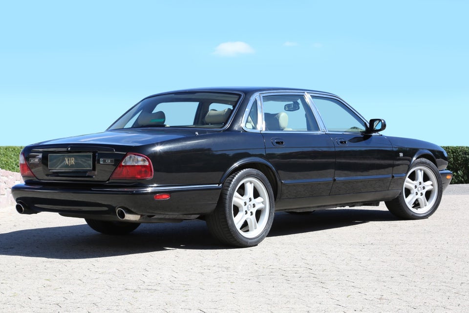 Jaguar XJR 4,0 S/C 4d