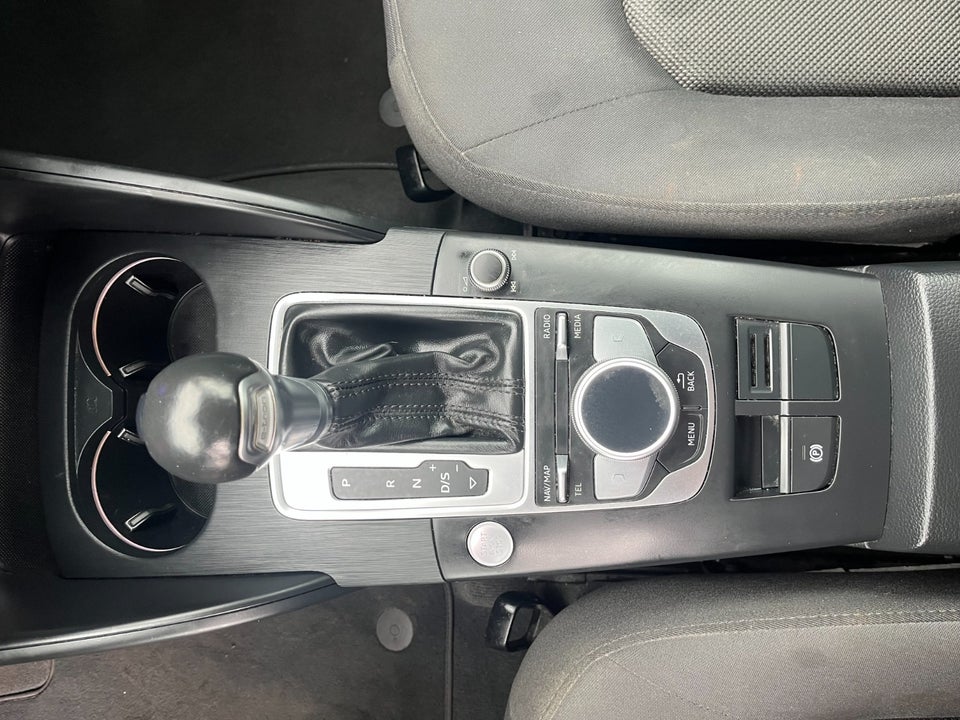 Audi A3 1,4 e-tron Sportback S-tr. 5d
