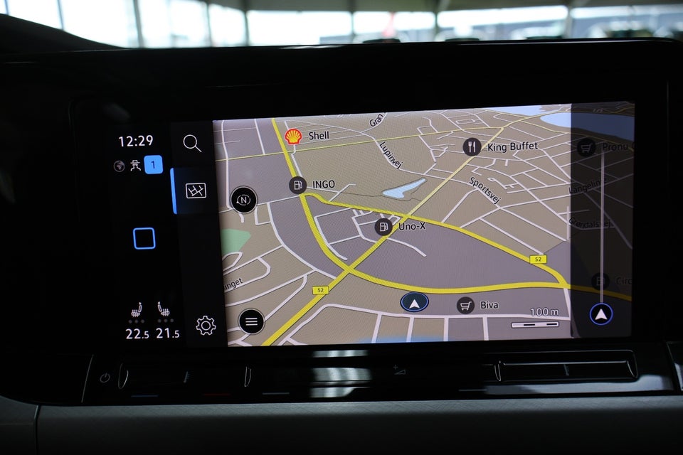 VW Golf VIII 1,5 TSi 130 Life 5d