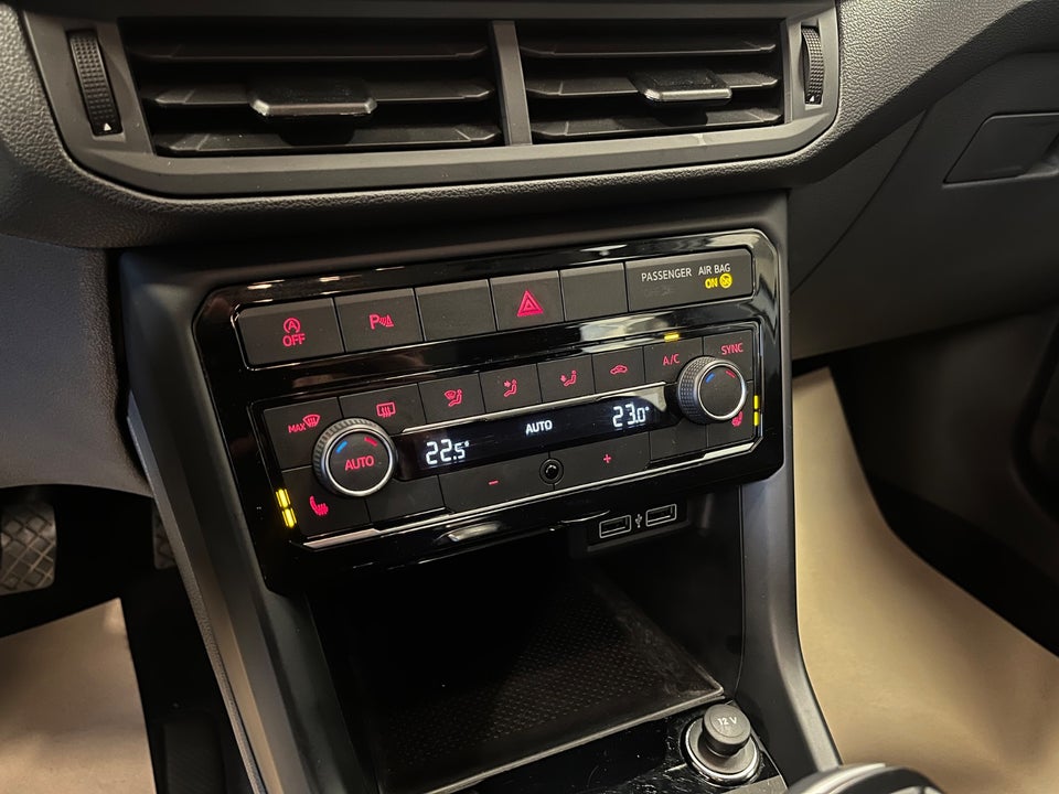 VW T-Cross 1,0 TSi 115 Life DSG 5d