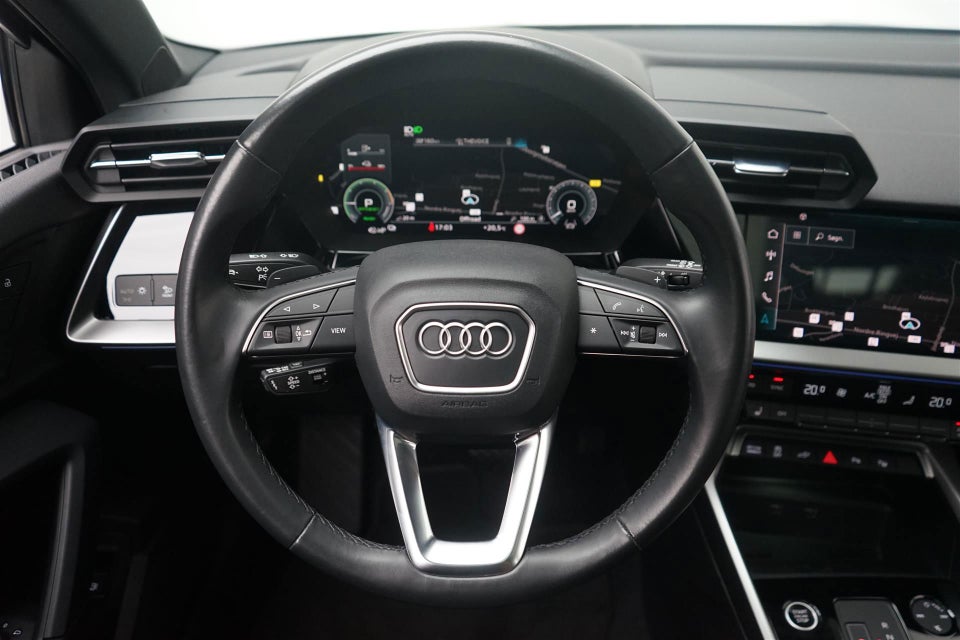 Audi A3 40 TFSi e Prestige Sportback S-tr. 5d