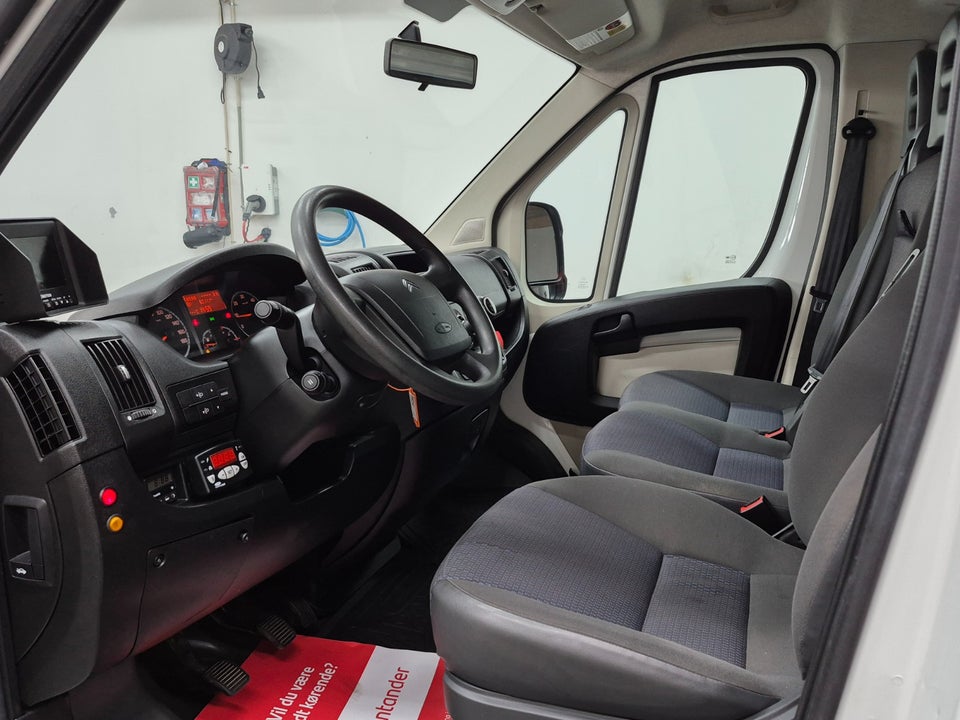 Citroën Jumper 35 2,2 HDi 150 Kølevogn m/lift 5d