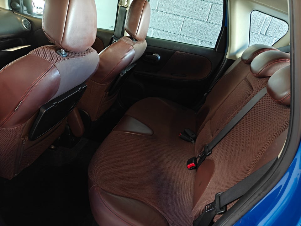 Nissan Note 1,6 Acenta 5d