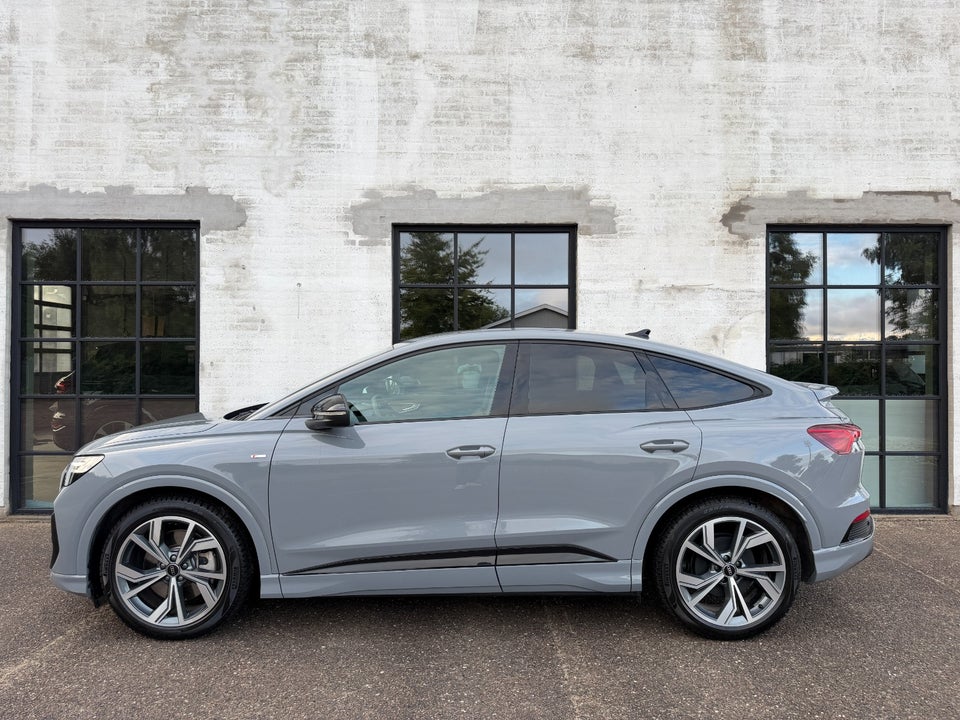Audi Q4 e-tron 45 S-line Sportback 5d