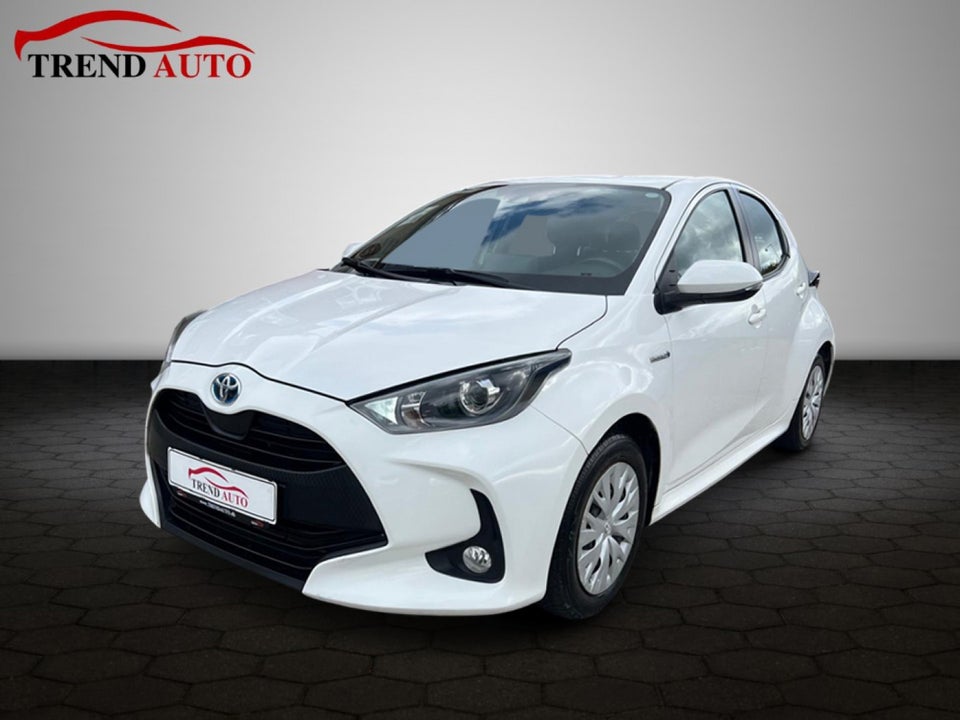 Toyota Yaris 1,5 Hybrid H3 e-CVT 5d
