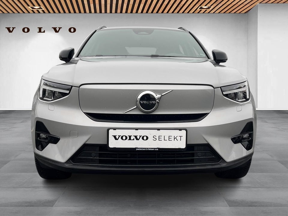Volvo XC40 ReCharge Extended Range Plus 5d
