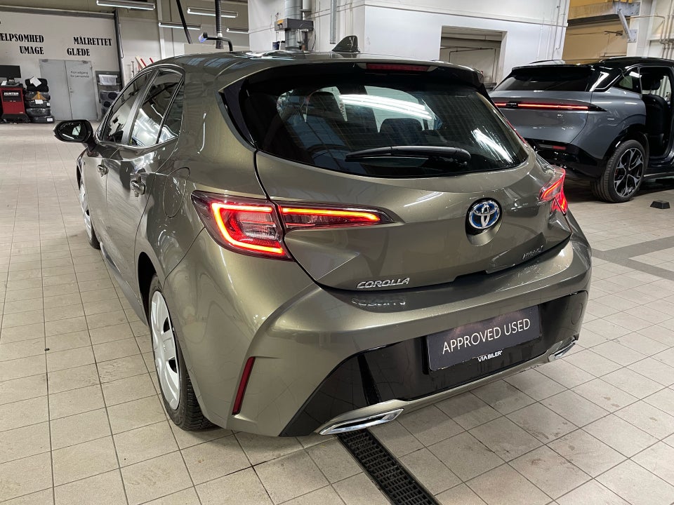 Toyota Corolla 2,0 Hybrid H3 Smart MDS 5d