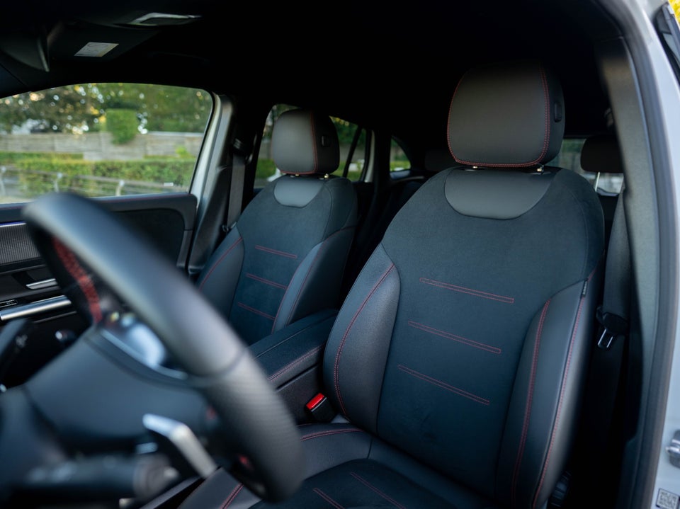 Mercedes EQA350 AMG Line 4Matic 5d