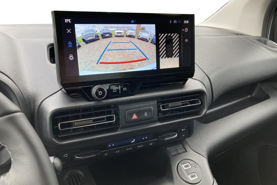 Toyota ProAce City Verso 50 Medium Family 5d