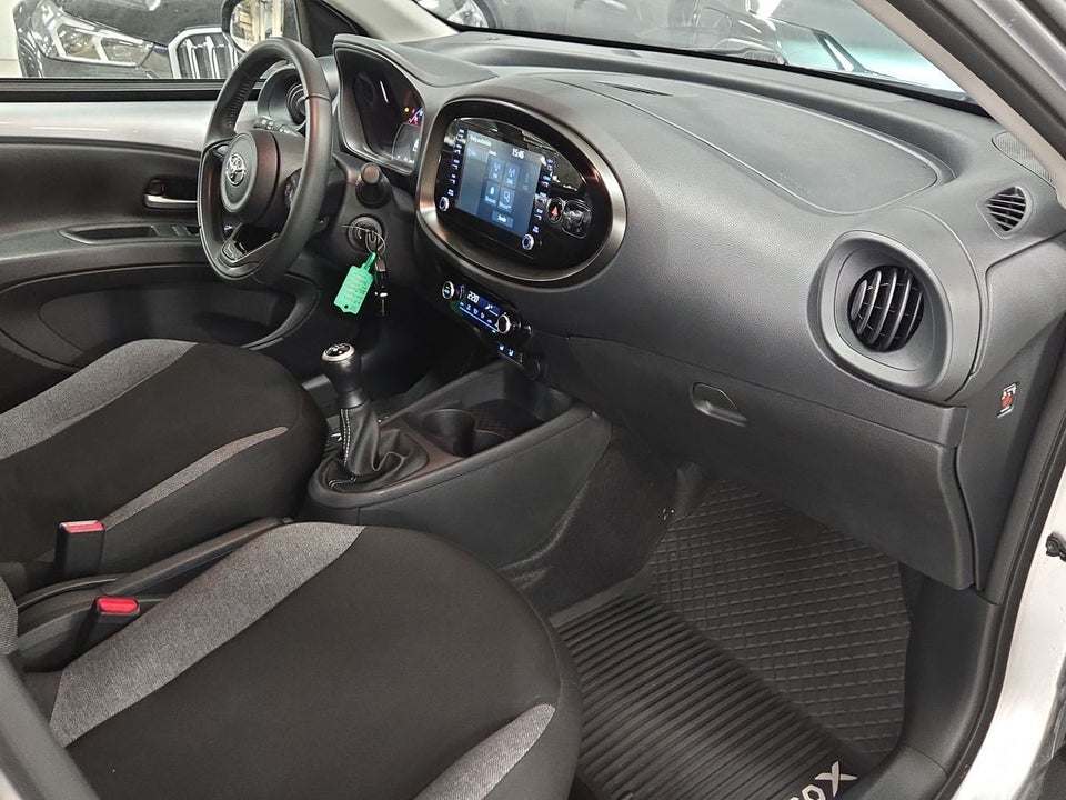 Toyota Aygo X 1,0 Active 5d