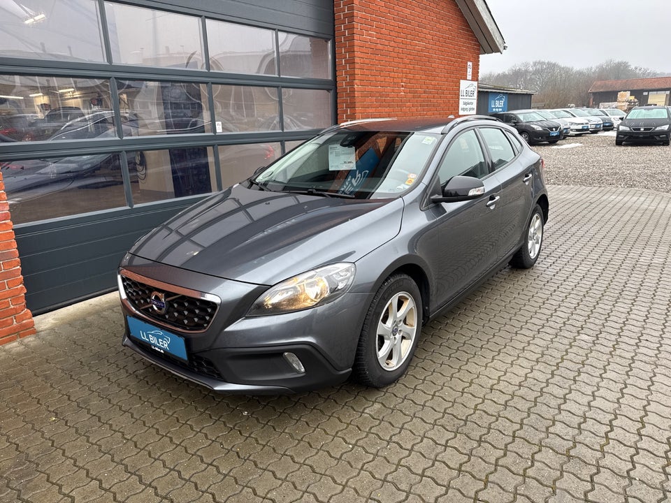 Volvo V40 CC 1,6 D2 115 Kinetic aut. 5d