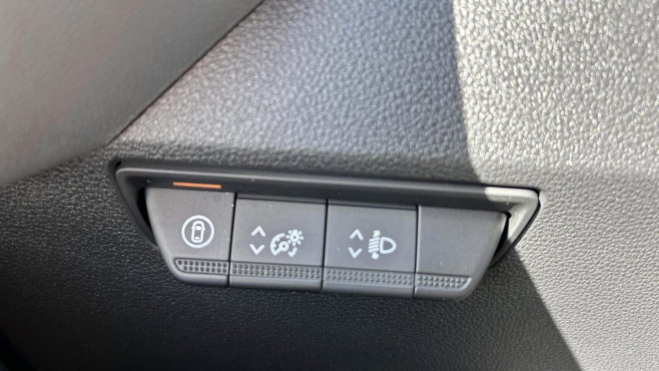 Renault Master V T33 2,0 dCi 130 L2H2 Kassevogn Tekno