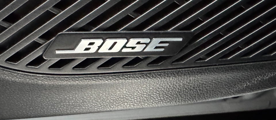 Renault Arkana 1,6 E-Tech Intens 5d