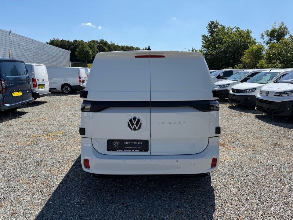 VW ID. Buzz 77 Cargo Comfort