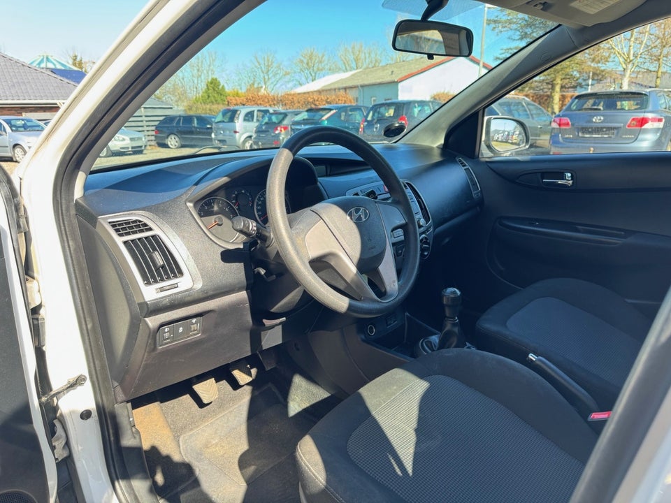 Hyundai i20 1,25 Comfort 5d