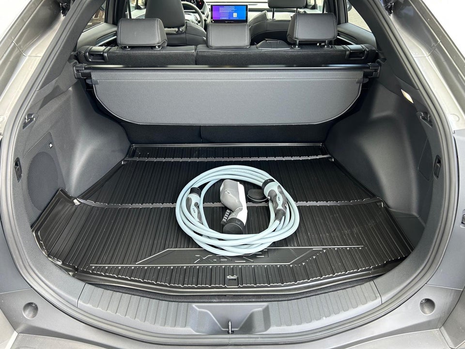 Toyota bZ4X Executive Premium 5d