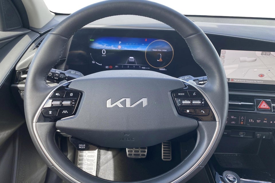 Kia Niro 64 EV Premium 5d