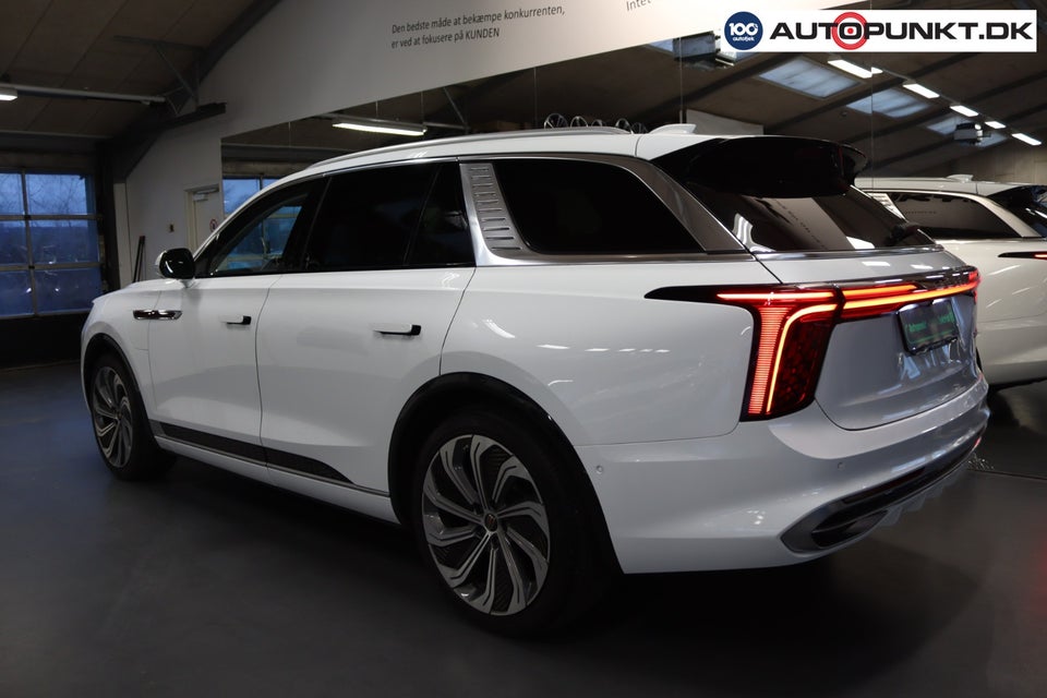 Hongqi E-HS9 120 Exclusive+ 5d